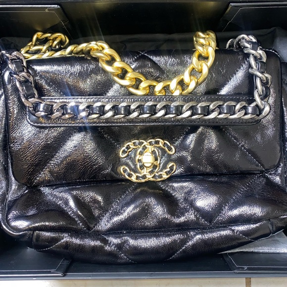 Handbag - Picture 10 of 14